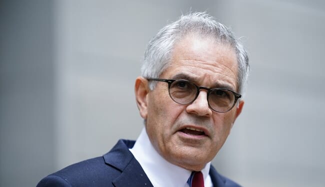 Please Make Me a Political Martyr! – HotAir