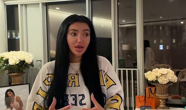 Chloe Khan told on TikTok that a gang tried to steal her Pomeranian dog, Dior, from her while taking the Tube