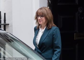 Rachel Reeves boasted she is helping 'working people' with the energy crisis today - as she prepares to subsidise bills for millions of benefits claimants