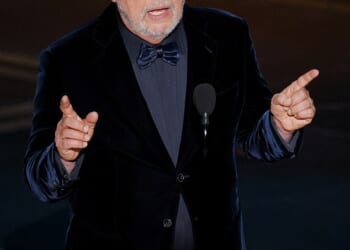 The Academy Awards left viewers and audience members in tears when it paid tribute to the slain actor and filmmaker Rob Reiner on Sunday night. Leading the emotional tribute, which preceded the 2026 Oscars' In Memoriam segment, was Reiner's longtime friend Billy Crystal