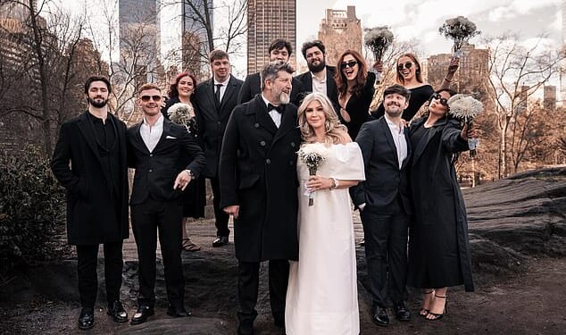 Ronan Keating's ex wife Yvonne Connolly has married her fiancé John Conroy in a romantic New York ceremony, surrounded by their nine children