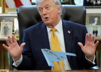 Donald Trump is the most unreliable, incompetent, wayward war leader of any Western country in the past 80 years, says Stephen Glover