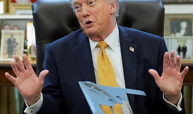 Donald Trump is the most unreliable, incompetent, wayward war leader of any Western country in the past 80 years, says Stephen Glover