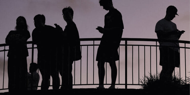 Should social media apps be banned for children?