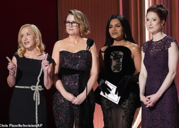 The Office cast reunited at Sunday night's Actor Awards, reminiscing about their years together on the hit show