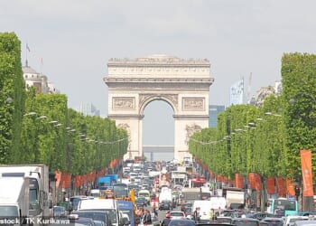 Three people have been arrested after a suspected terror plot near the Champs-Élysées