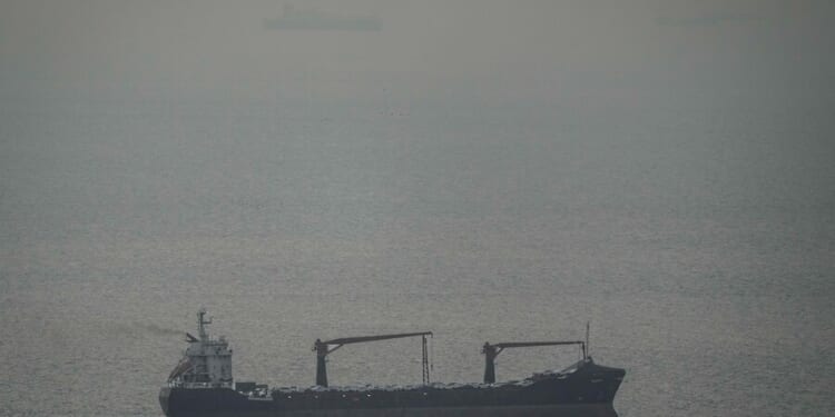 Trump delays Iran power plan strikes for 5 days, extending deadline on Hormuz strait