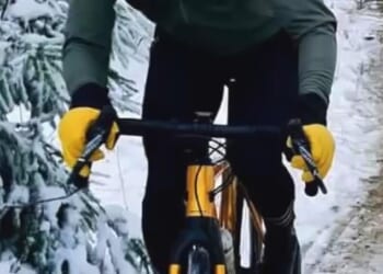 Footage shows the cyclist as he continues to ride his bike after the girl is knocked to the ground in Baraque Michel