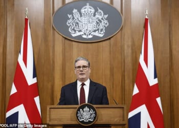 Giving a press conference in Downing Street , the PM insisted he wanted to see 'an end to this war as quickly as possible'