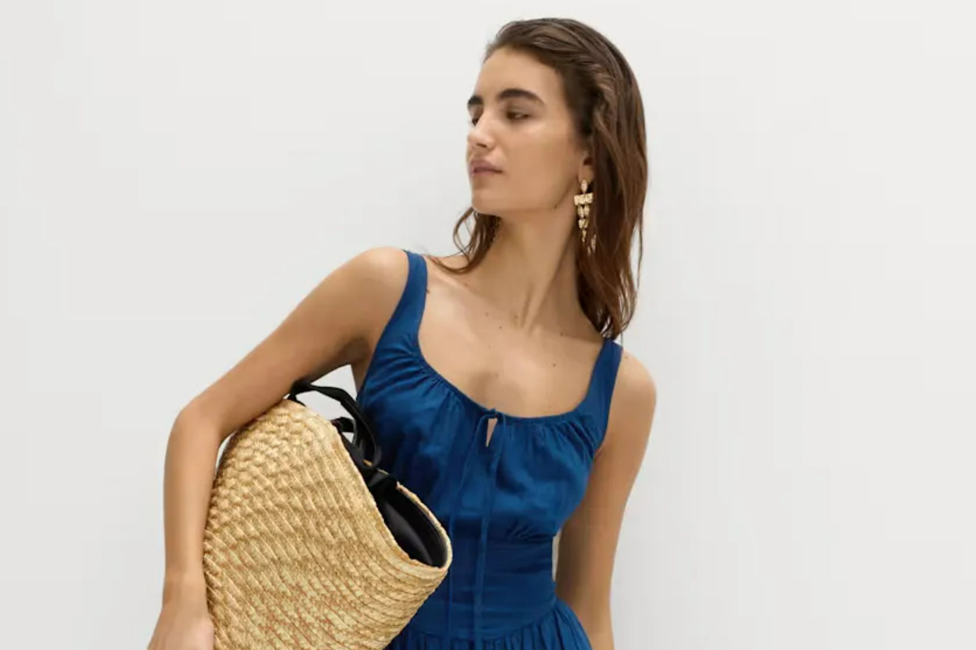 An image collage containing 1 images, Image 1 shows NINTCHDBPICT001064421304