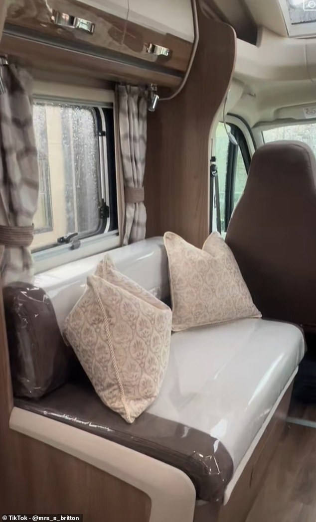 Whether they live in a trailer, caravan or traditional house, traveller women are very particular about cleanliness, with TikTok influencer Charlotte-Ann Maguire calling it 'the one stereotype that is actually quite true'