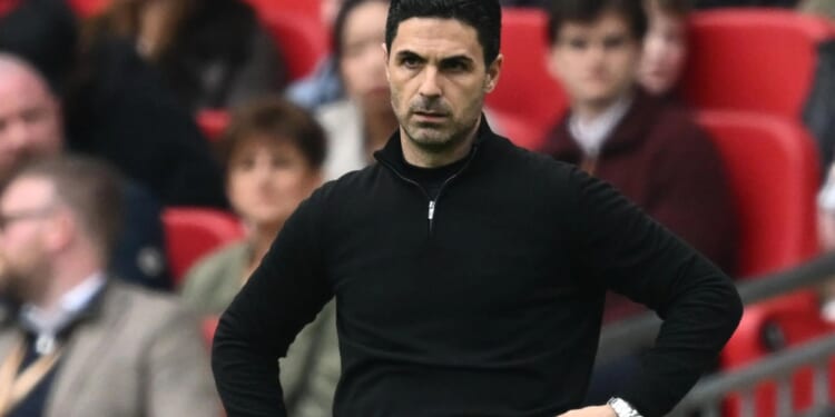 'Car crash' - Invincibles star sends brutal warning to Mikel Arteta over ruthlessly axing Arsenal ace for FA Cup clash