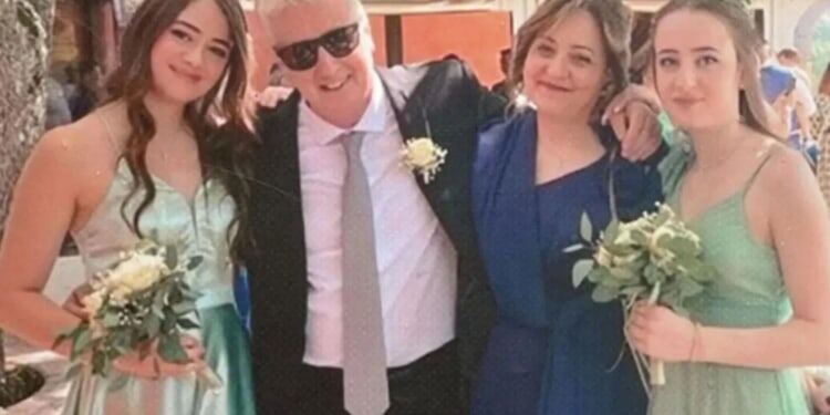 Mother & daughter thought to have died from Xmas Eve food poisoning were actually killed by RICIN as cops probe murder