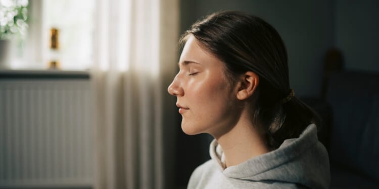 Teen, 17, can 'time travel' to ANY day with her memory and re-live life like a HD movie