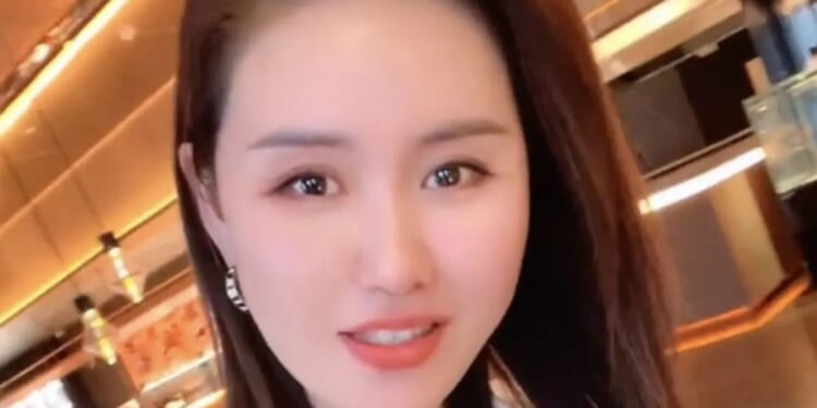 Beauty influencer,  41, dies just two years after sharing heartbreaking diagnosis as family pay tribute