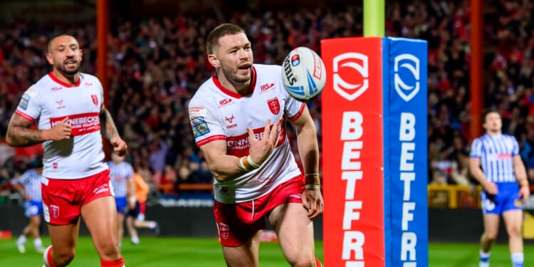 Brothers find themselves divided on Hull's momentous derby day