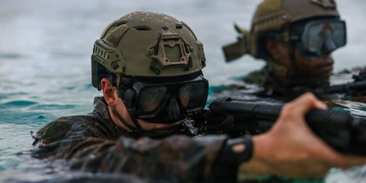 Trump's force ready to land in Iran…& what regime has in store for them