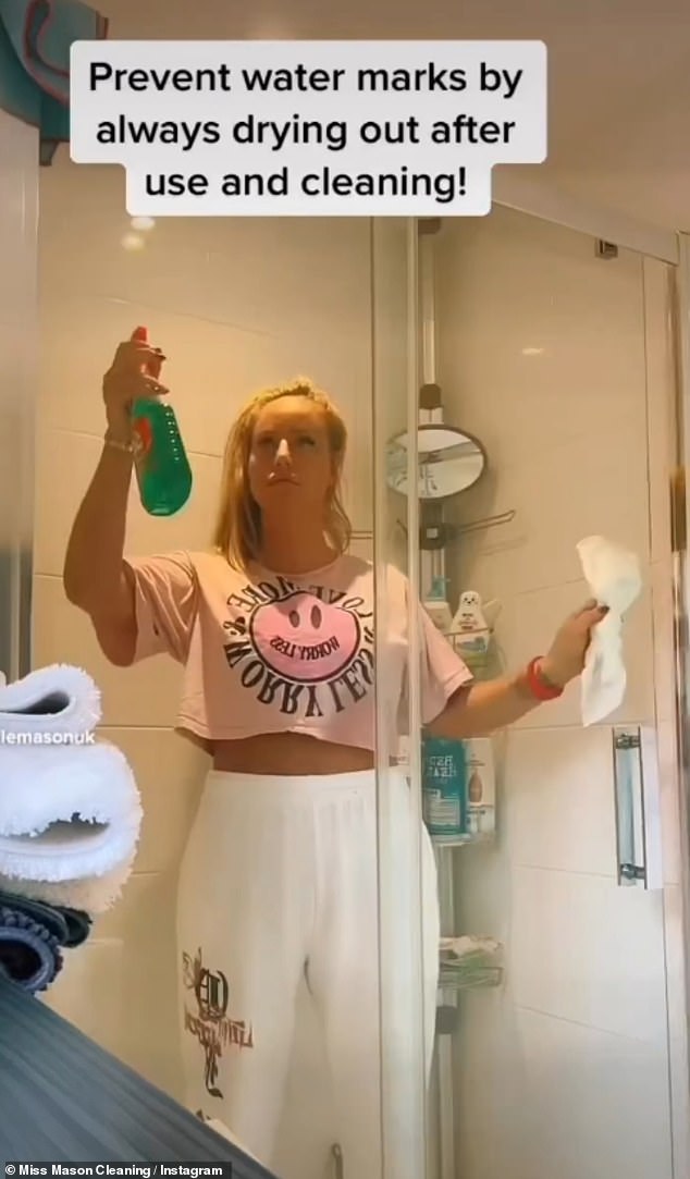 The buildup of watermarks on shower glass panes is a chore that many avoid as it not only can take hours but can be a burden on the lower back