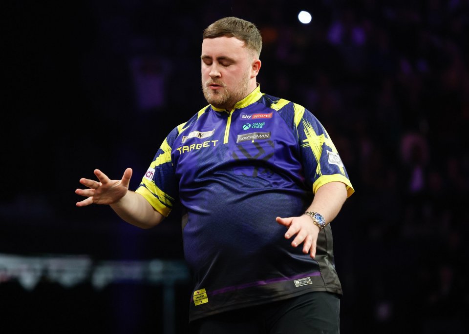 Manchester, England, 2nd April 2026. Luke Littler reacts dejected during the Gian van Veen vs Luke Littler 2026 BetMGM Premier League match at AO Arena, Manchester. Picture credit should read: Cody Froggatt / Sportimage