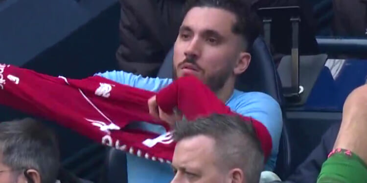 'Goes down like a lead balloon'