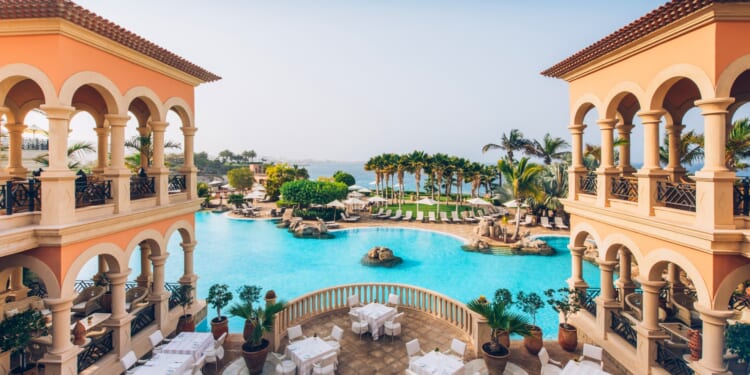 Beautiful five-star hotels to enjoy sunshine and find bliss… with or without the kids