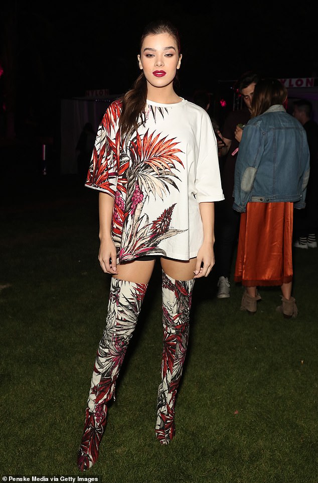 Hailee Steinfeld's floral co-ord was a sight to behold at Coachella 2017