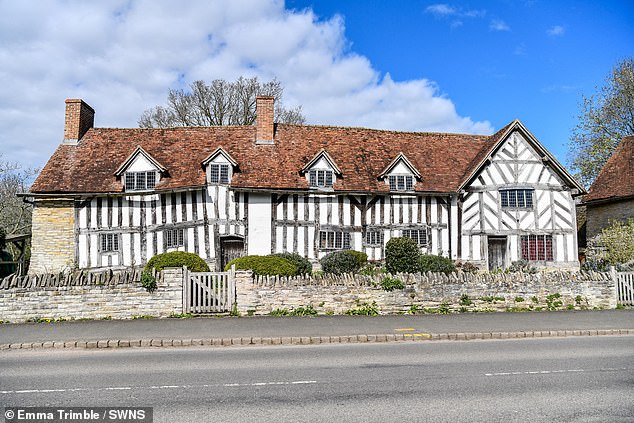 Mary Arden's Farm where Shakespeare's mother grew up. A huge new town of 6,700 homes is set to be built which will dwarf the historic landmark