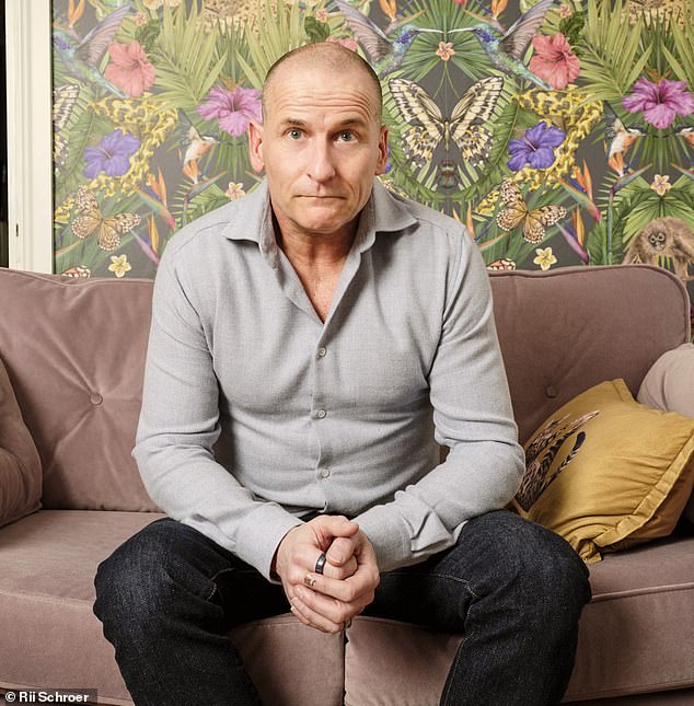 Nick had a small social circle that rarely met and his only interest was occasionally going to a boxing gym