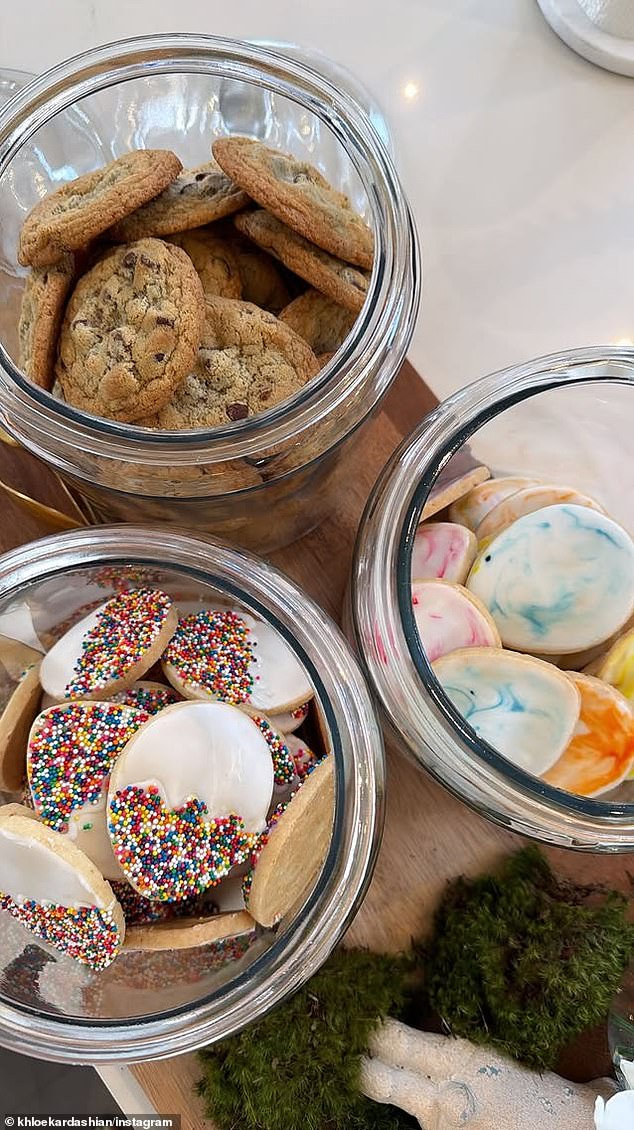 Another photo was of the sweet pastries and Easter-themed cookies they had prepared for all the partygoers to enjoy