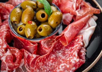 Tesco urgently recalls popular meat product due to 'deadly bacteria' telling shoppers ‘do not eat’