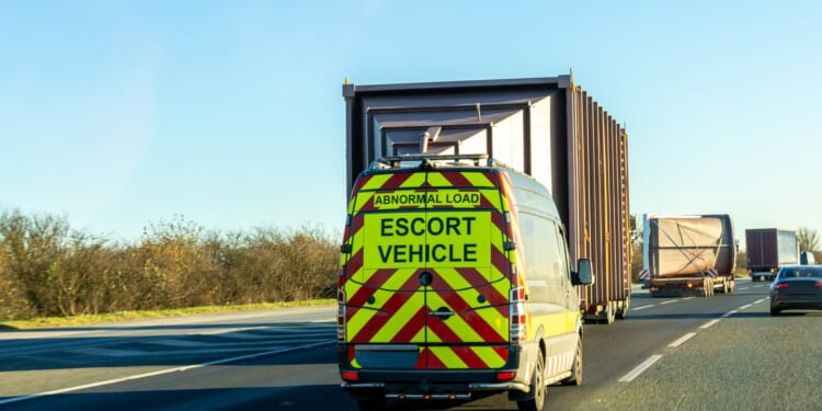 'Severe delays' hitting major UK motorway TONIGHT as drivers warned over 600-tonne load travelling at just 12mph