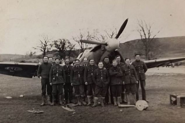 A series of Spitfire fighter squadrons were stationed at RAF Ibsley between 1941 and 1944