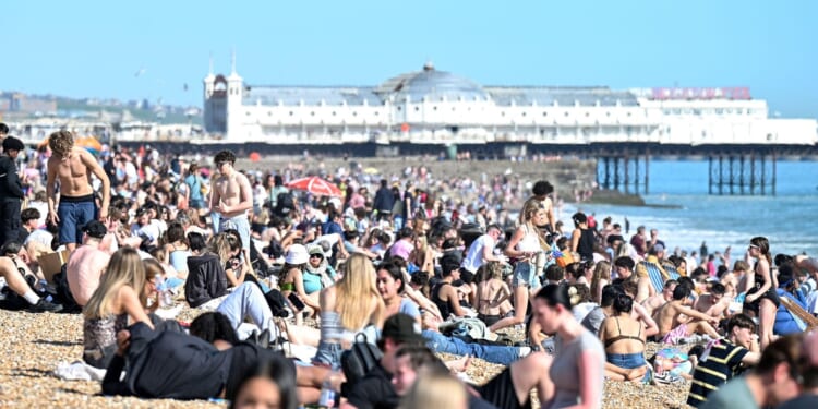 Brits lap up 26C sunshine on one of hottest early April days EVER