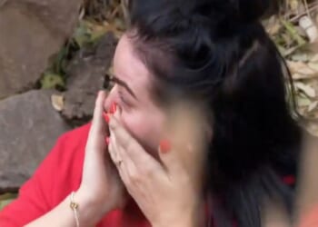 Scarlett Moffatt bursts into tears as I’m A Celeb’s Mo Farah opens up on being human trafficked as a child