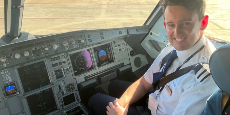 Get a high-flying career and become a pilot on a free training programme to avoid paying huge fees