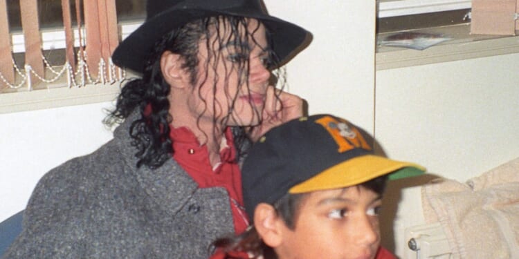 Michael Jackson cops reveal 'child abuse victim saw markings on star’s genitals he could ONLY have seen if he was nude'