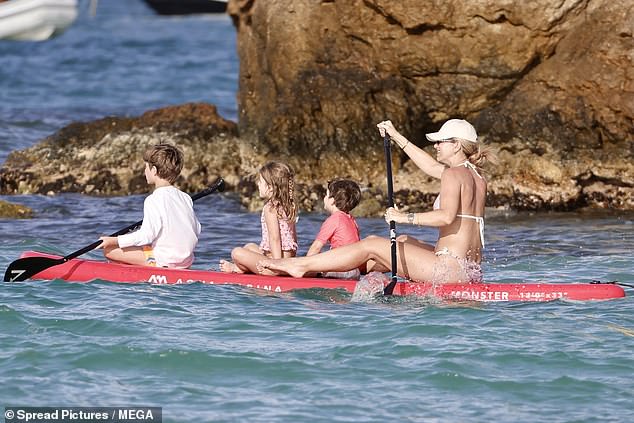 There was enough room for all four as they ventured out, albeit without Spencer