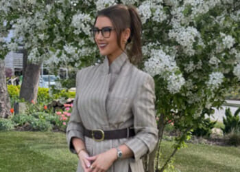 'So pretty' - Sky Sports Racing host Kate Tracey stuns in leggings and elegant jacket ahead of Grand National