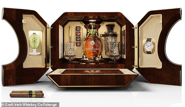 This picture shows the case in which the egg and whisky would have been stored