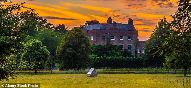 Barton Court is a 32-bedroom mansion, where Pippa and her family have lived since 2022