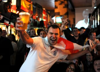 Pubs to get 2am last orders for World Cup showdown nights under government licence boost