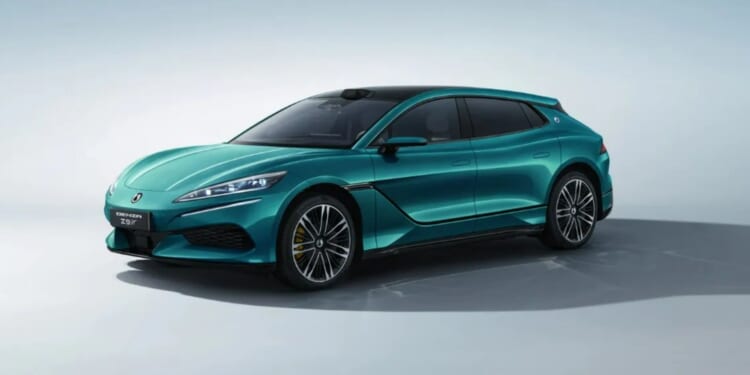 New Chinese EV that ‘charges in just 5 minutes’ officially lands in Europe