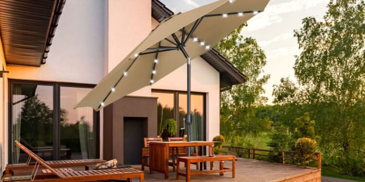 Lidl is about to launch garden parasol with solar lights for summer evenings