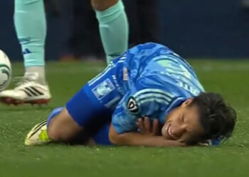 Commentator calls out footballer for 'embarrassing' dive as fans joke 'he'll be alright, he's a tough dude'