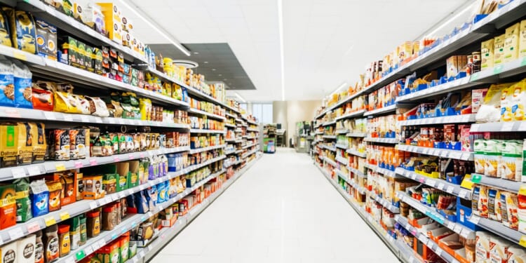 Supermarket giant with over 900 stores in UK closes 'exceptional' branch TODAY