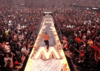 Bron Breakker hits best spear EVER and costs Seth Rollins WrestleMania 42 match against Gunther