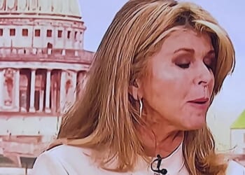 Kate Garraway switches rings given to her by late husband Derek Draper from wedding finger to other hand