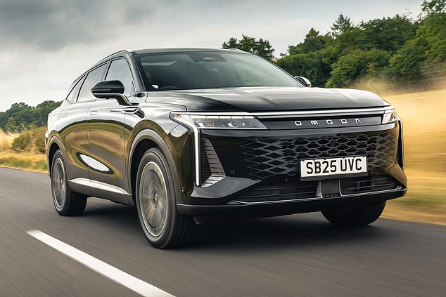Omoda 9 SHS: The Omoda 9 SHS’s combined EV and petrol 700-mile range leaving more expensive rivals behind. It also boasts a 93-mile electric-only range