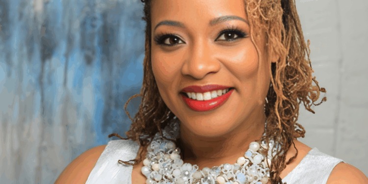 Kimberly McLeod headshot