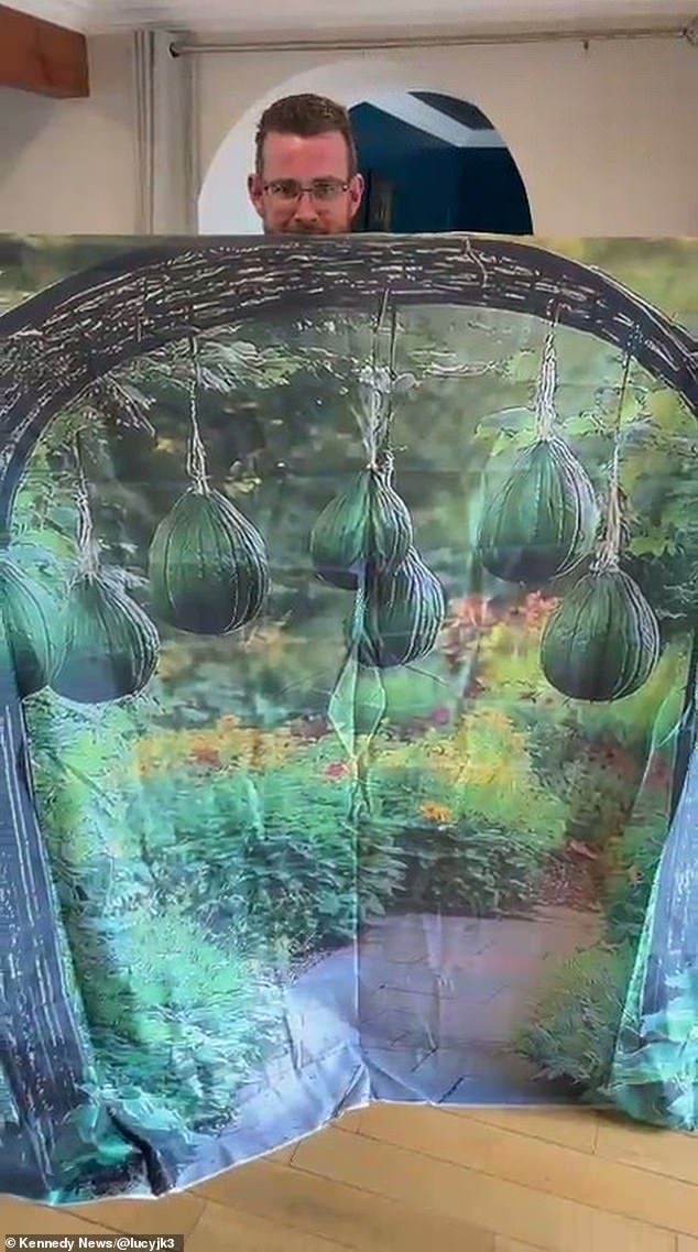 They opened the package and quickly realised what they had expected to be a metal arch was in fact a 2D printed piece of fabric